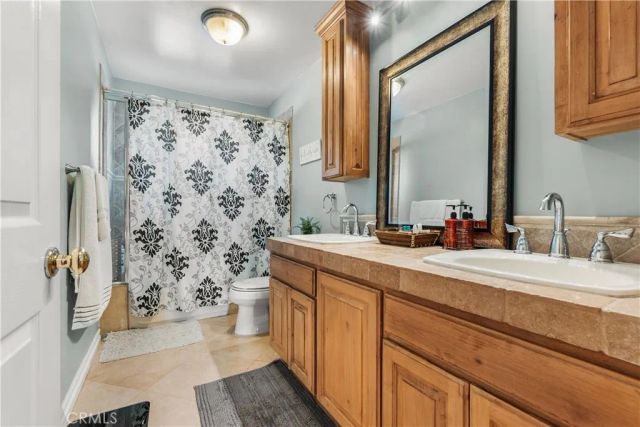 5176 W 134th Place, Hawthorne, CA 90250