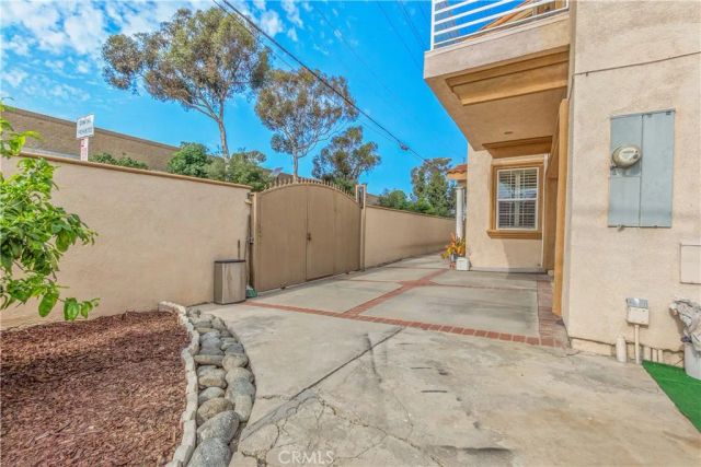 5176 W 134th Place, Hawthorne, CA 90250