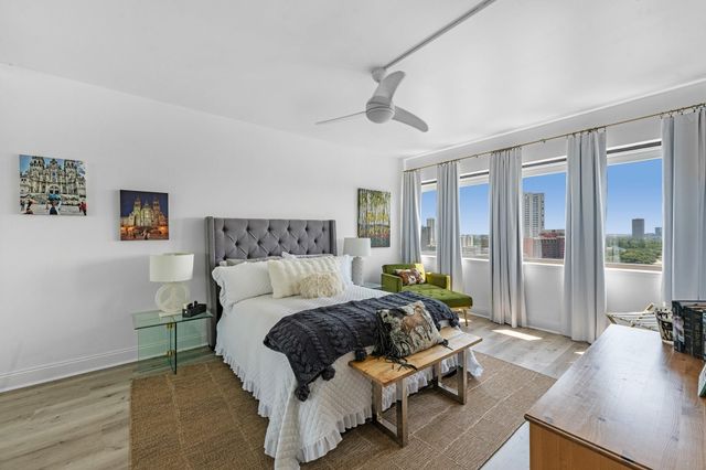 5000 Montrose Boulevard 15C, Houston, TX 77006