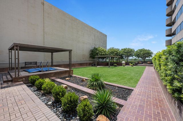5000 Montrose Boulevard 15C, Houston, TX 77006