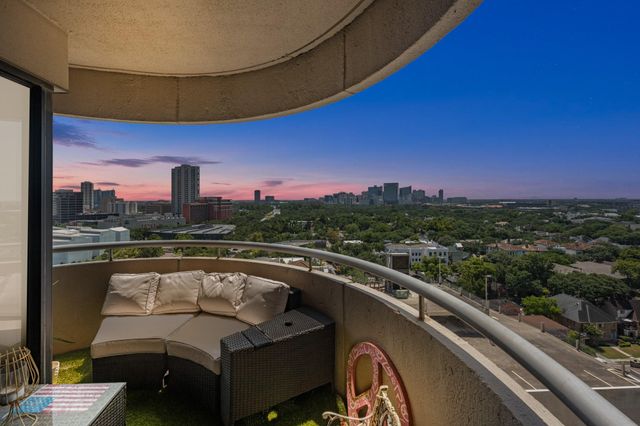 5000 Montrose Boulevard 15C, Houston, TX 77006