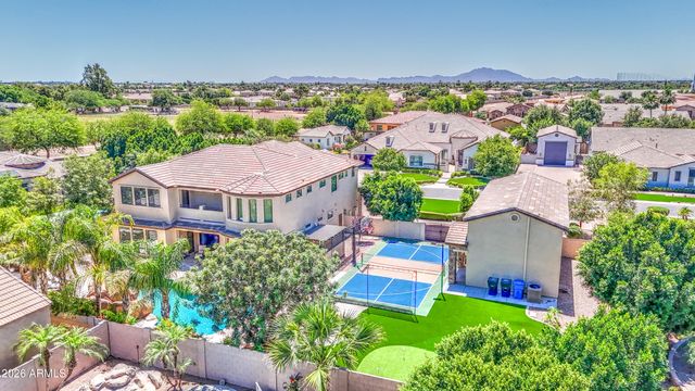 2468 E Amber Court, Gilbert, AZ 85296