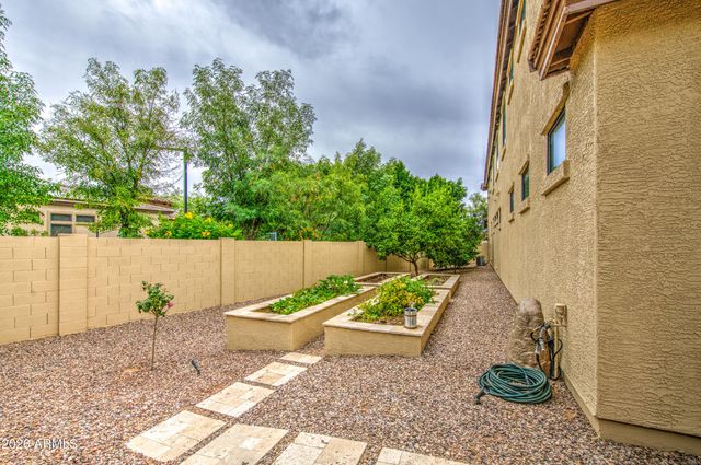 2468 E Amber Court, Gilbert, AZ 85296