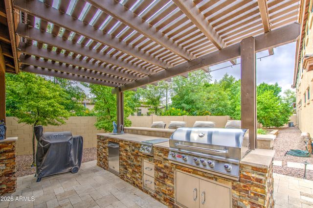 2468 E Amber Court, Gilbert, AZ 85296