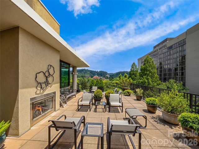 60 N Market Street 107, Asheville, NC 28801