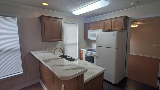 2905 SW ARCHER ROAD T5028, Gainesville, FL 32608