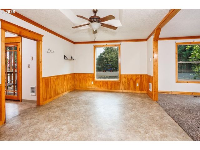 901 N Main Ave, Ridgefield, WA 98642