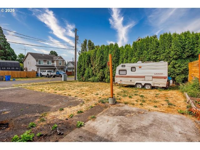 901 N Main Ave, Ridgefield, WA 98642