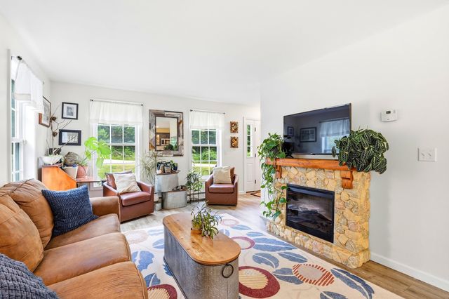 9 Pender Road, Northwood, NH 03261