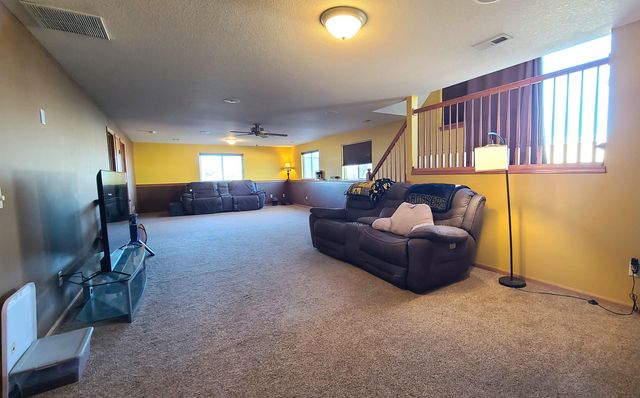 105 Primrose Ct, Rose Hill, KS 67133