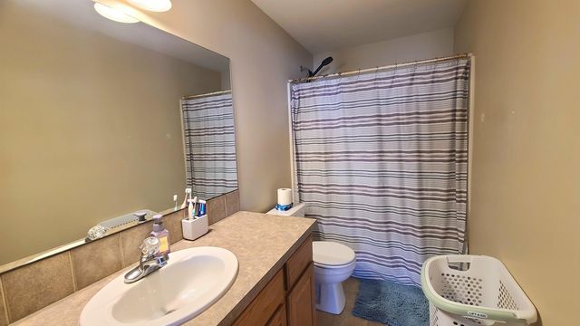 105 Primrose Ct, Rose Hill, KS 67133