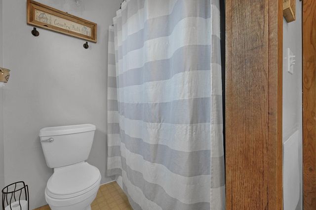 29089 Enterprise Iles Road, Logan, OH 43138