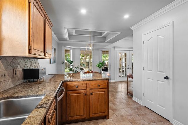 2289 Oaklawn Avenue, Fayetteville, AR 72701