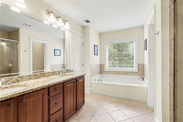 2669 Derby Walk NE, Atlanta, GA 30319
