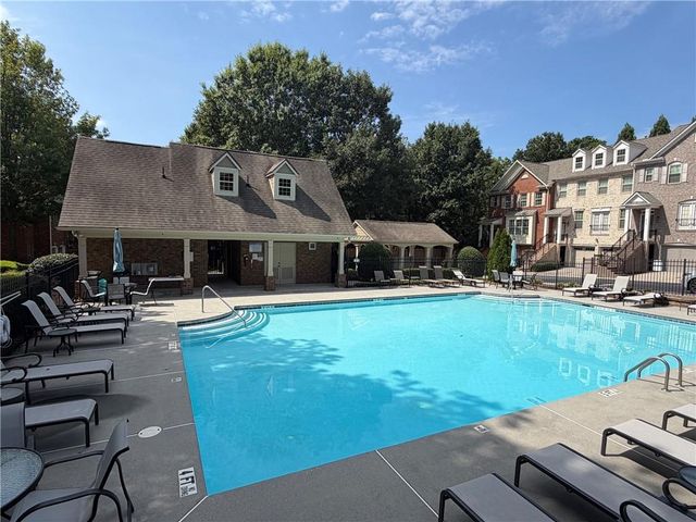 2669 Derby Walk NE, Atlanta, GA 30319