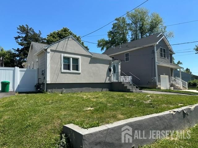 92 Woodland Drive, Aberdeen, NJ 07735