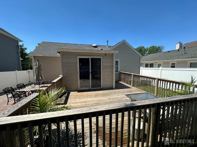 92 Woodland Drive, Aberdeen, NJ 07735