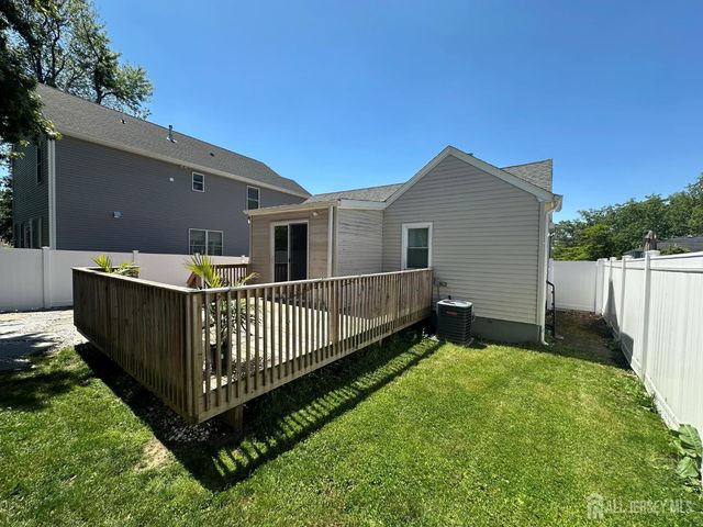 92 Woodland Drive, Aberdeen, NJ 07735