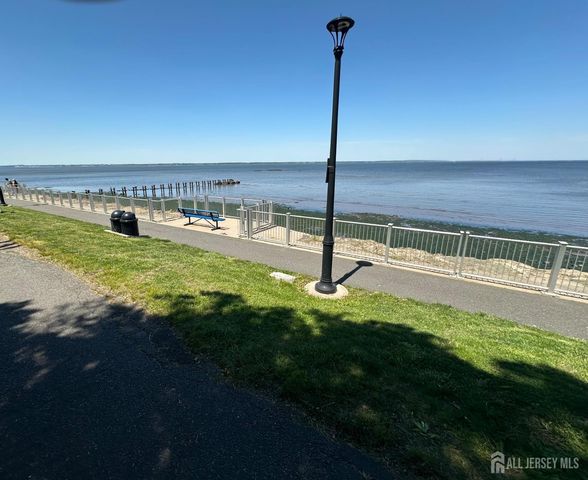 92 Woodland Drive, Aberdeen, NJ 07735