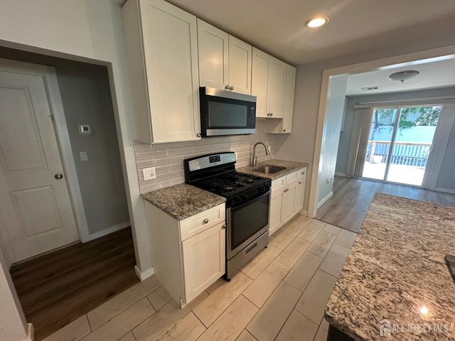 92 Woodland Drive, Aberdeen, NJ 07735