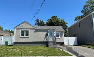 92 Woodland Drive, Aberdeen, NJ 07735