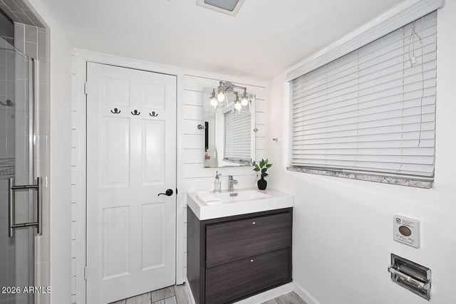 6829 E ALMERIA Road, Scottsdale, AZ 85257