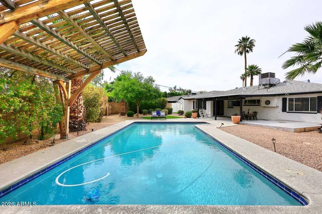 6829 E ALMERIA Road, Scottsdale, AZ 85257