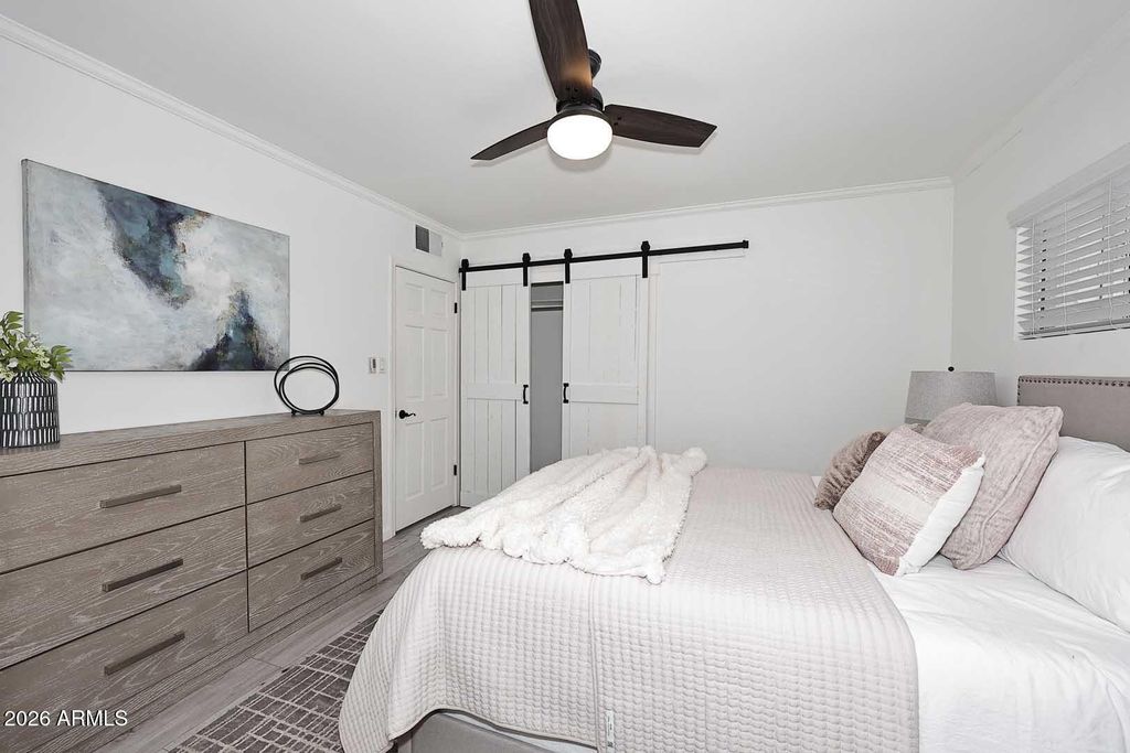 Image 23 of property listing at 6829 E ALMERIA Road, Scottsdale, AZ 85257