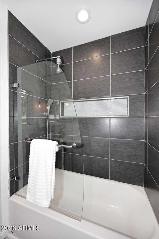 Image 28 of property listing at 6829 E ALMERIA Road, Scottsdale, AZ 85257