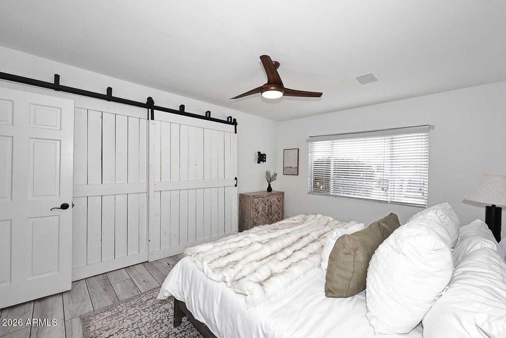 Image 30 of property listing at 6829 E ALMERIA Road, Scottsdale, AZ 85257