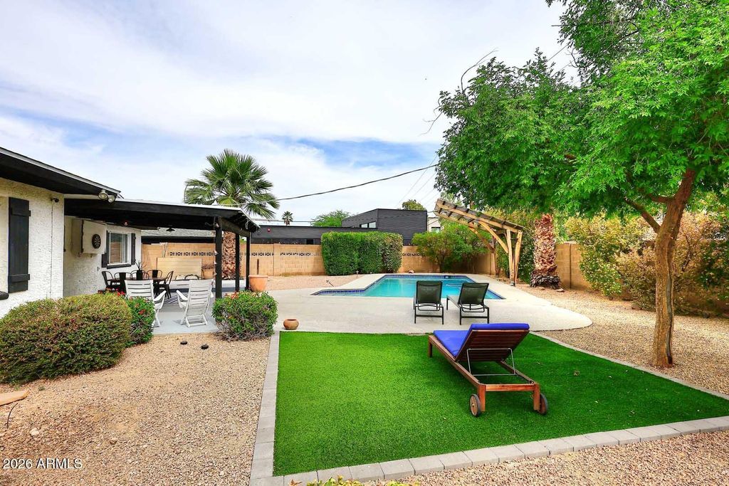 Image 39 of property listing at 6829 E ALMERIA Road, Scottsdale, AZ 85257