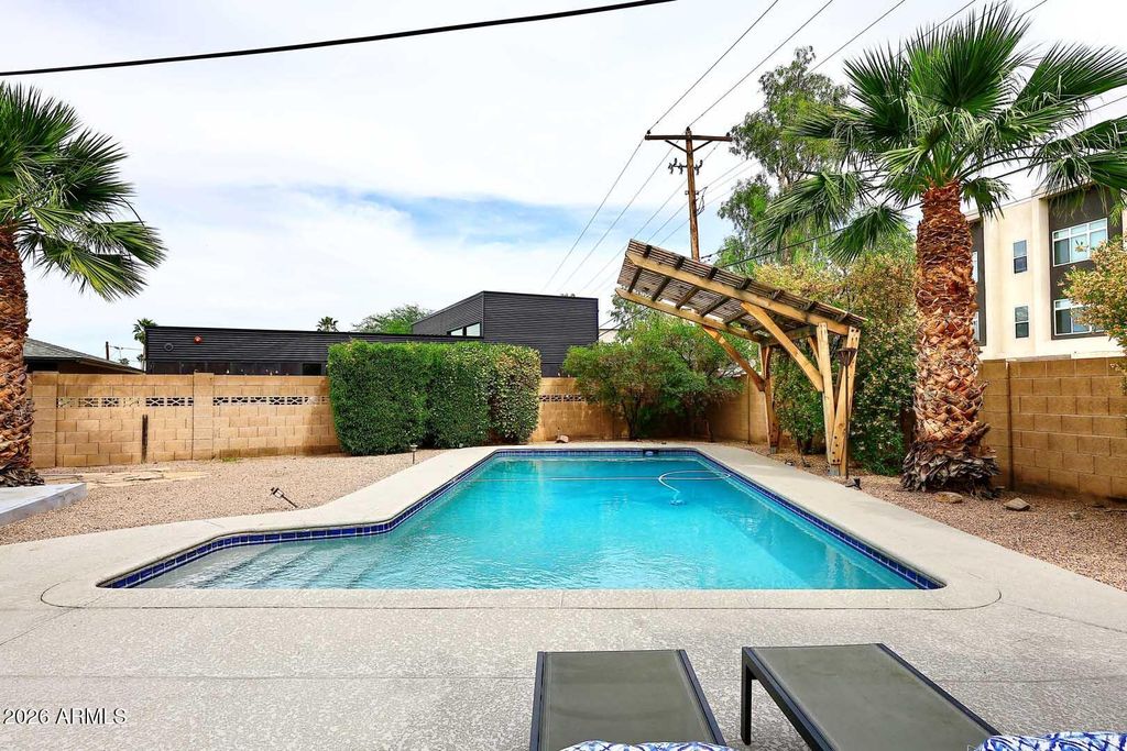 Image 40 of property listing at 6829 E ALMERIA Road, Scottsdale, AZ 85257