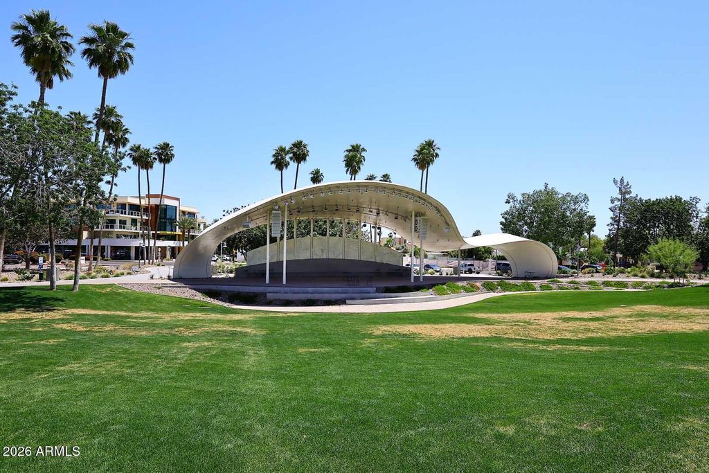 Image 63 of property listing at 6829 E ALMERIA Road, Scottsdale, AZ 85257