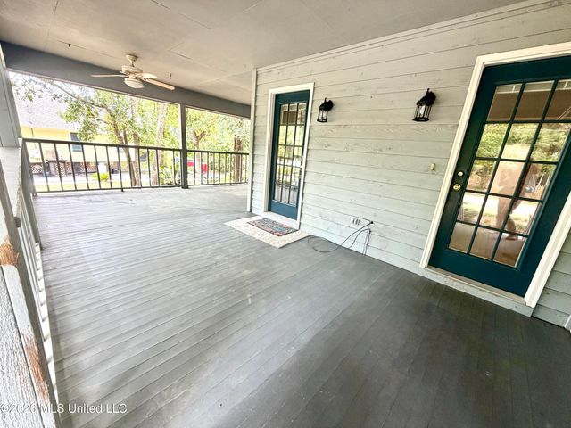 1523 Albacore Drive, Gautier, MS 39553