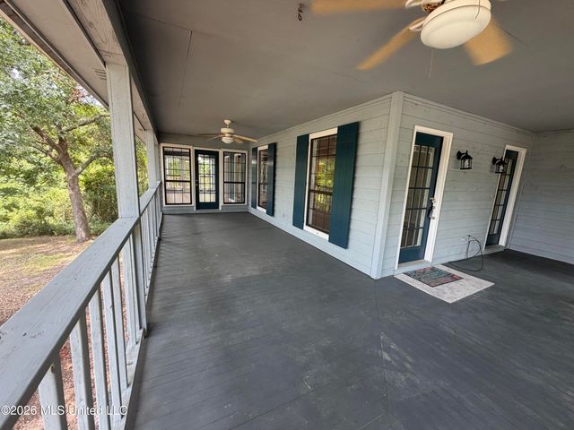 1523 Albacore Drive, Gautier, MS 39553