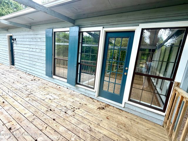 1523 Albacore Drive, Gautier, MS 39553
