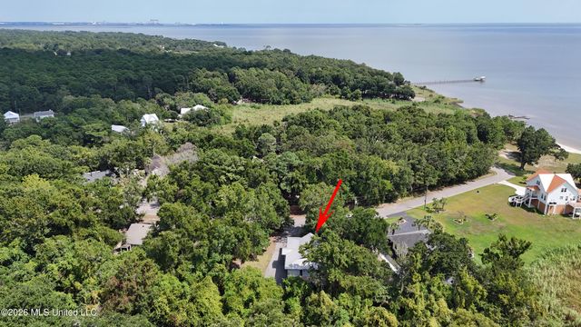 1523 Albacore Drive, Gautier, MS 39553
