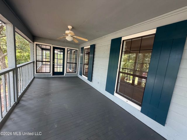 1523 Albacore Drive, Gautier, MS 39553
