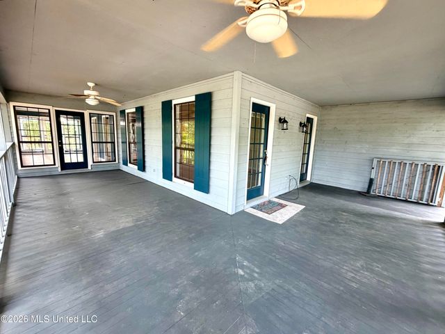 1523 Albacore Drive, Gautier, MS 39553