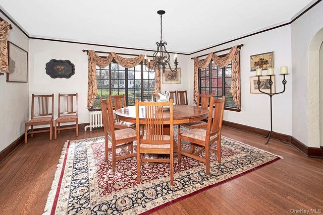 216 Hartsdale Avenue, White Plains, NY 10606