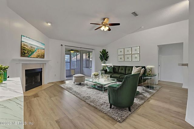 7418 PLANTATION CLUB Drive, Jacksonville, FL 32244