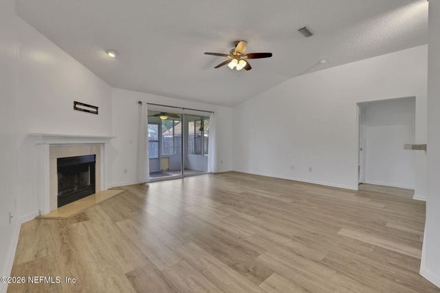 7418 PLANTATION CLUB Drive, Jacksonville, FL 32244