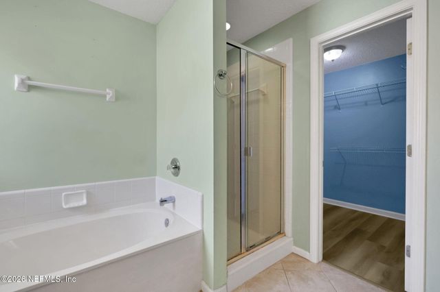 7418 PLANTATION CLUB Drive, Jacksonville, FL 32244