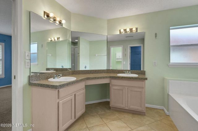 7418 PLANTATION CLUB Drive, Jacksonville, FL 32244