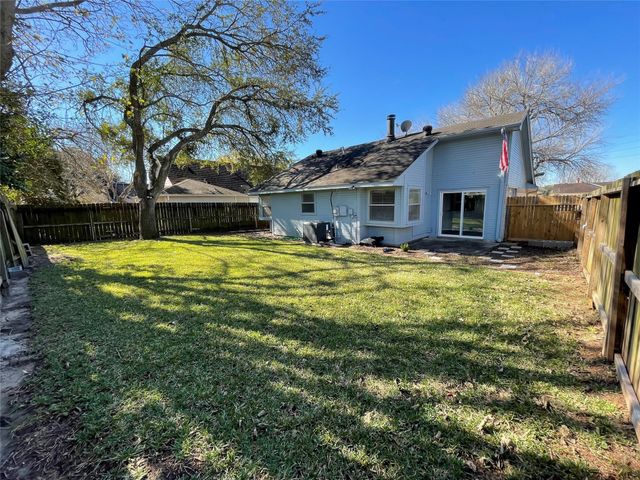 8531 Grand Knolls Drive, Houston, TX 77083