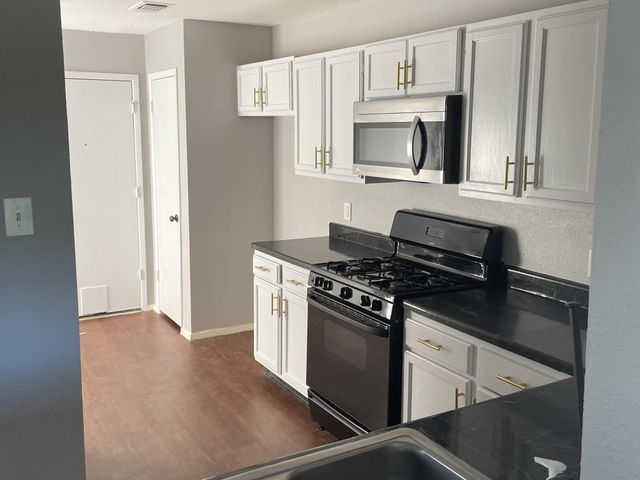 8531 Grand Knolls Drive, Houston, TX 77083