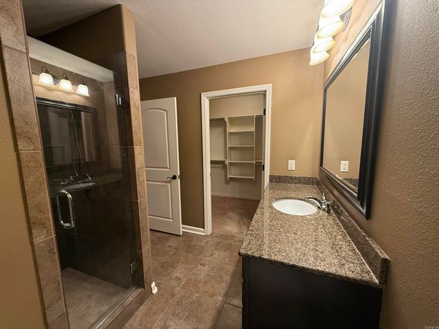 2900 Perth Cove, Benton, AR 72015