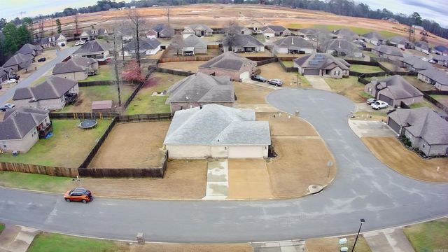 2900 Perth Cove, Benton, AR 72015