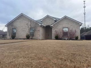 2900 Perth Cove, Benton, AR 72015