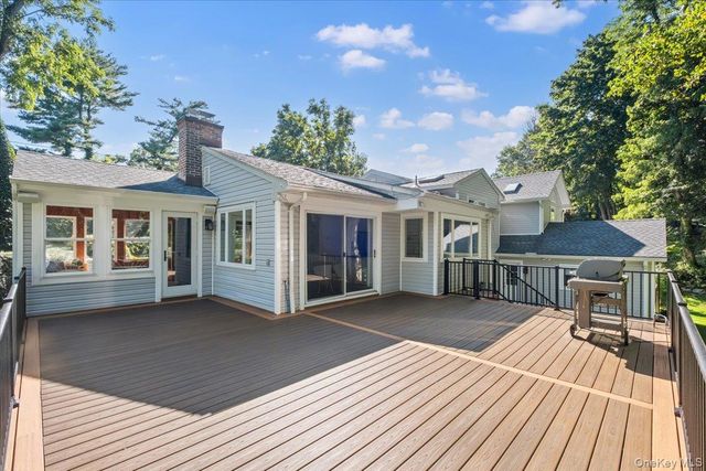 268 Broadfield Road, New Rochelle, NY 10804